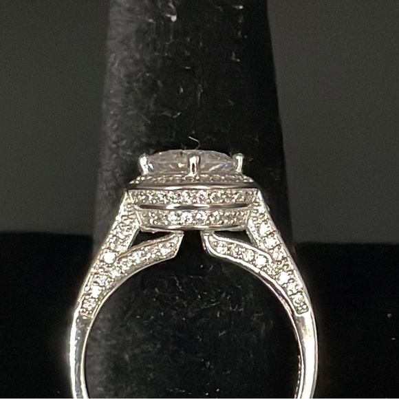 🆕🌸Bella Luce White Simulated Diamond Sterling Silver 925 Ring Sz 10 NWT - Picture 2 of 6